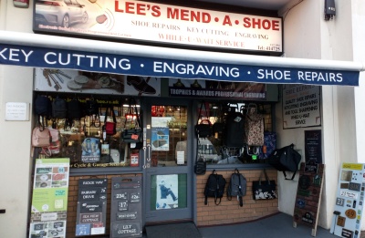Lee's Mend a Shoe